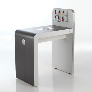 REM Infiniti Nail Station