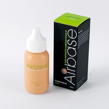 Airbase Foundation 01 Light 30ml