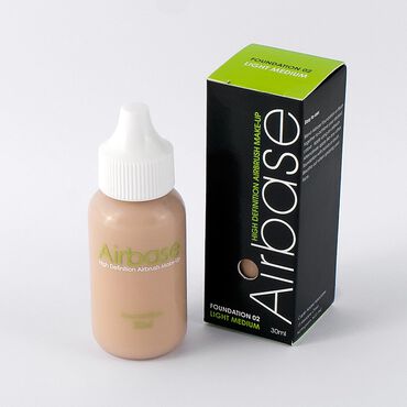 Airbase Foundation 02 Light Medium 30ml