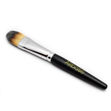 Airbase HD Foundation Brush