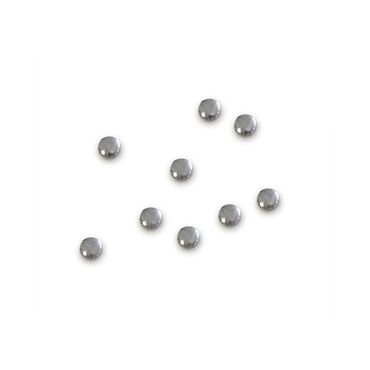 Nazila Love Glamour Silver Studs Round