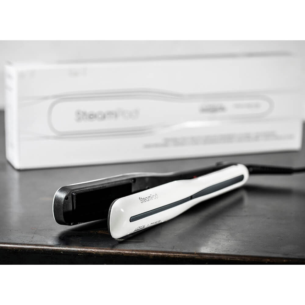 L'Oréal Professionnel Steam Hair Straightener & Styling Tool, For All