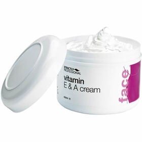 Strictly Professional Vitamin E and A Cream 450ml