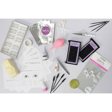 Online Russian Eyelash Extensions Course (including kit worth £140/€160)