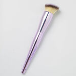 Face Secrets B2 Angled Foundation Brush