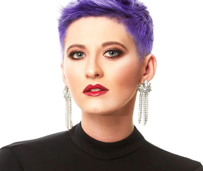model with short purple hair, Wunderbar Semi-permanent Violet
