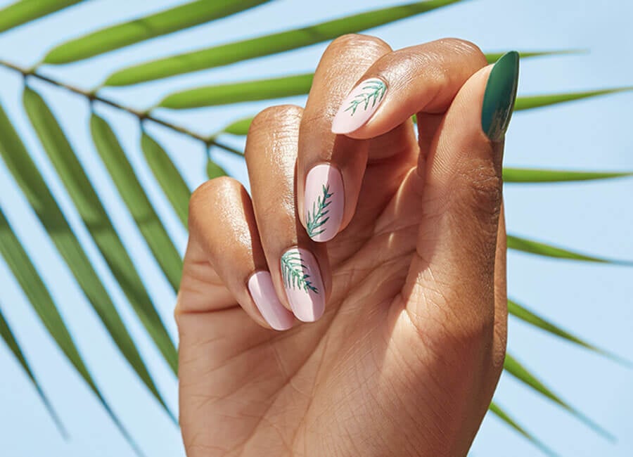 How To Create Palm Tree Nail Art With OPI Hollywood 