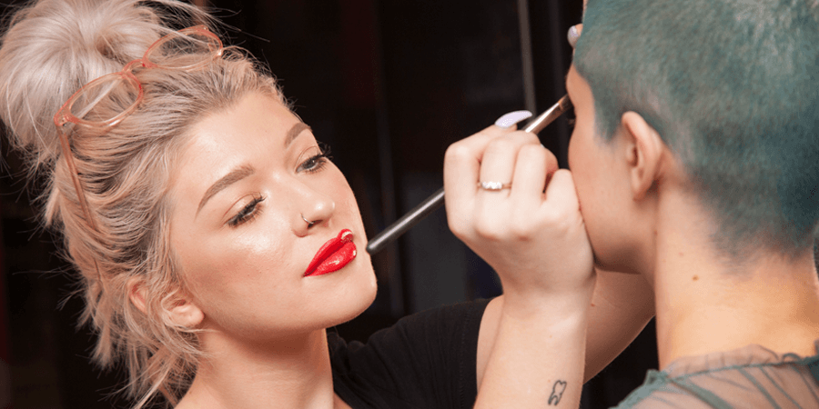 The New Year Beauty Resolutions The Experts Are Making For 2019