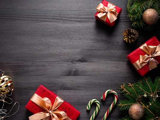 Add some cheer to your year this Christmas! Looking for the perfect gift for the hair & beauty lover in your life? Shop our great range of hair and beauty gifts to take the pain out of Christmas shopping and find the perfect present for everybody on your list (or even to just treat yourself)!