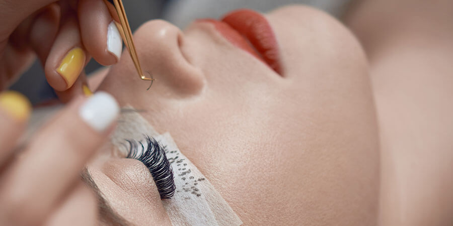Eyelash extensions - your expert guide 